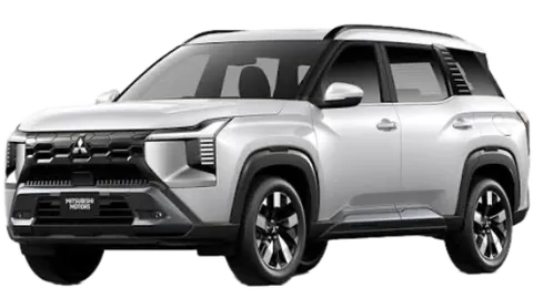 Mitsubishi Destinator 7-seater SUV with driver in Egypt